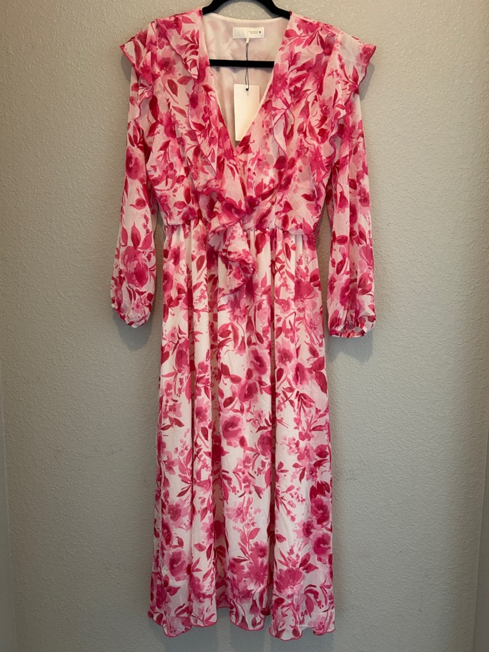 Spring wedding dress Zara Pink and White Floral Ruffle Midi Dress size M